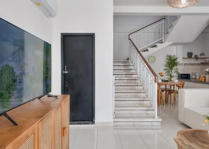 Spacious 2br Private Pool In Seminyak