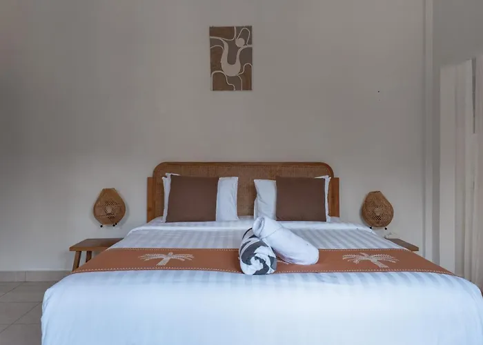 Spacious 2br Private Pool In
