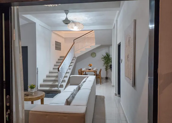 Spacious 2br Private Pool In Villa *