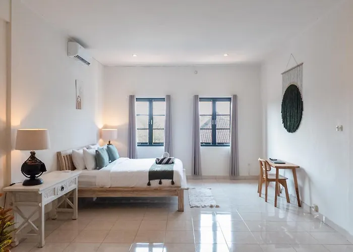 Spacious 2br Private Pool In *